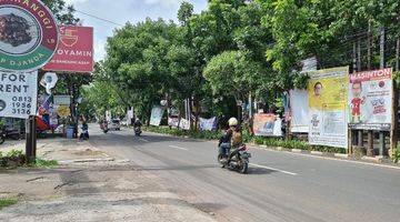 Gambar 1 Ruang Usaha di  Jl Karang Tengah Raya Lebak Bulus - Cilandak Jakarta Selatan