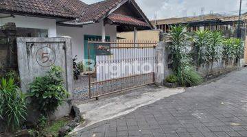 Gambar 1 Rumah harga tanah di Dekat Jalan Gatsu Barat