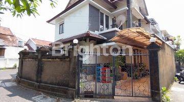 Gambar 1 RUMAH FULL FURNISH DUA LANTAI DOUBLE HOOK, DIMUDING, KEROBOKAN