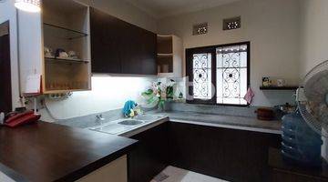 Gambar 4 RUMAH FULL FURNISH DUA LANTAI DOUBLE HOOK, DIMUDING, KEROBOKAN