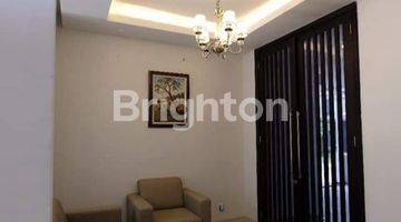 Gambar 2 Wisata Bukit Mas, Palais, Wiyung, Luas 240, Lebar 12, Kamar 4, Semi Furnished, Siap Huni