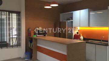 Gambar 2 Rumah 2 Lantai Full Furnished Di Cluster Lippo Cikarang  BU