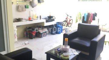 Gambar 3 Rumah 2 Lantai Full Furnished Di Cluster Lippo Cikarang  BU