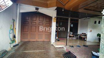 Gambar 3 Rumah Mewah Di Jalan Ahmad Yani Siap Huni 