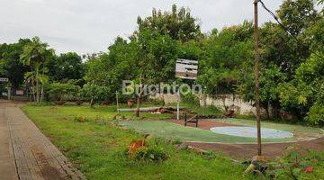 Gambar 5 RUMAH MAKAN DAN GUEST HOUSE AKTIF DI PASURUAN NOL JALAN PROPINSI