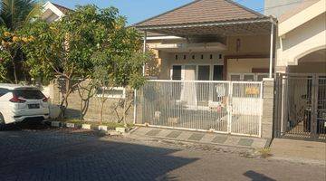 Gambar 1 Rumah Nirwana Executive minimalis row 3 mobil