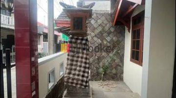 Gambar 5 Rumah 1 Lantai di Harapan Indah Bekasi Jawa Barat