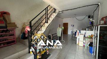 Gambar 5 ANA RUMAH UK 4.2X27M DI JELAMBAR