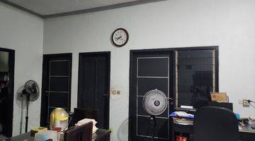 Gambar 5 Rumah Ploso Timur gang paling lebar