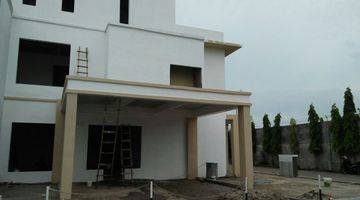 Gambar 2 Rumah minimalis komplek Mutiara Residence