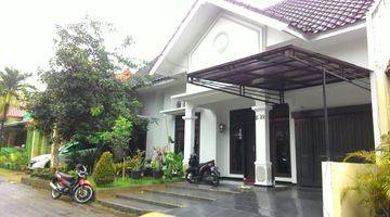 Gambar 2 Rumah asri di Smg atas