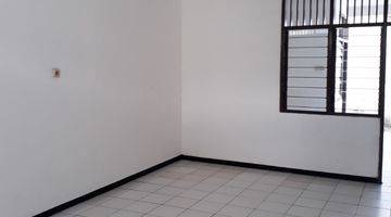 Gambar 3 Rumah Minimalis Sektor 1C Gading Serpong Siap Huni