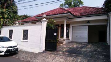 Gambar 1 Rumah Kemang Jl. Bungur