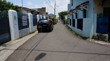 Gambar 1 Rumah Cluster di Halim 2 Lantai 3KT 2KM (sisa 1!)