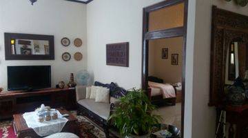 Gambar 1 RUMAH ETNIK, BAGUS,  SEMI FURNISHED, HALAMAN LUAS DI PURWOMARTANI KALASAN