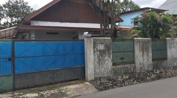 Gambar 1 Rumah Tua