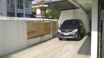 Gambar 5 Rumah Hook 2lt di Sunter Podomoro, lokasi strategis, jalan lebar