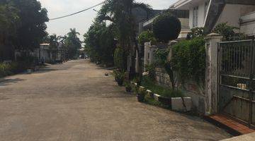 Gambar 2 Rumah Tua Green Garden Bayar Tanah