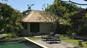 Gambar 3 Spacious beautiful villa