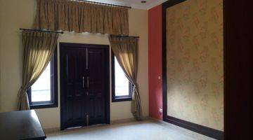 Gambar 5 Menteng renovated with pool