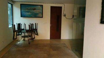 Gambar 2 Rumah Bagus Townhouse Furnished Kemang Area