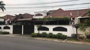 Gambar 1 Rumah di Nusaloka BSD, Tangerang (RIN)