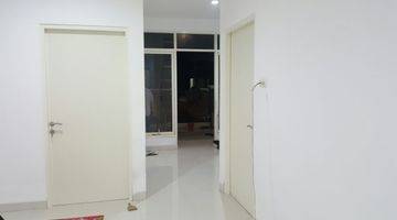 Gambar 2 Rumah Gress Baru Di Renovasi Di Nirwana Eksekutif