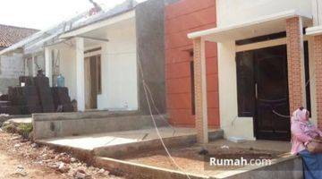 Gambar 3 rumah cakep didalam cluster dilalui 2 mobil hanya 2 juta all in biaya