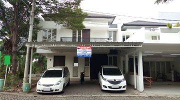 Gambar 1 Rumah Green Court Boulevard Cengkareng, Hook