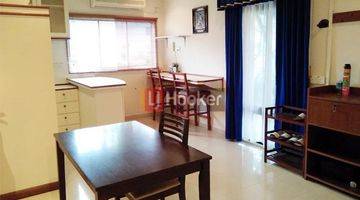 Gambar 4 Apartment Palm Hill Bungalows Bukit Senyum Hook View Singapore