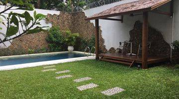 Gambar 3 Modern minimalis, with pool and garden, Fully furnished