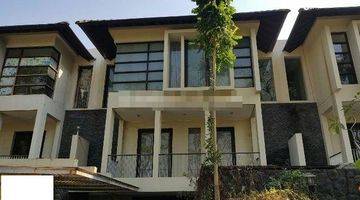 Gambar 1 Rumah minimalis split level graha family blok yy shm nego sampai deal