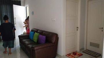 Gambar 2 rumah cluster full furnish, gading serpong, tangerang