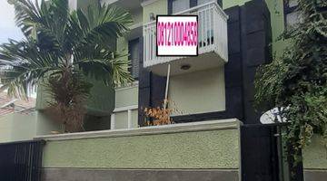 Gambar 1 Rumah minimalis sebrang tiptop,owner mau pindah luar kota