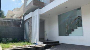 Gambar 1 Rumah Pluit Permai Brand New