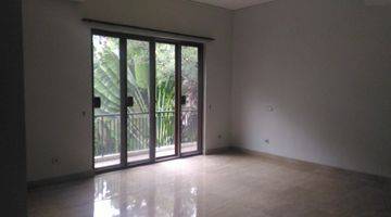 Gambar 5 Beautiful, big, and comfortable house at Kemang, South Jakarta, is available now