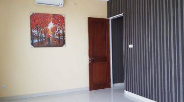 Gambar 3 Rumah 2 Lt Siap Huni, Semi Furnished Bagus