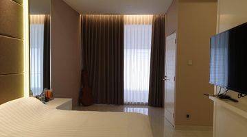 Gambar 3 Dilepas cepat Rumah minimalis, baru, bagus 2 lantai Pondok Indah, full furnished