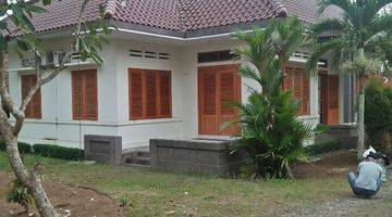 Gambar 1 Rumah Asri Clasik