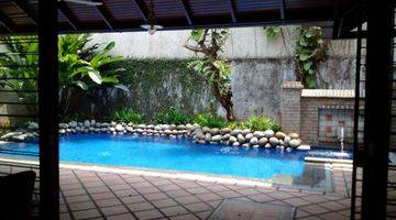 Gambar 1 Big, beauty and comfortable house at Permata Hijau, South Jakarta, is available now