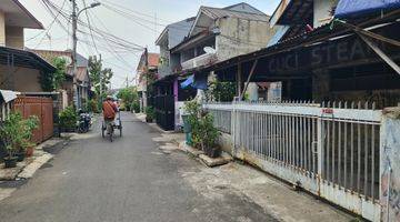 Gambar 2 Rumah Tua Hitung Tanah Sekitar Saharjo