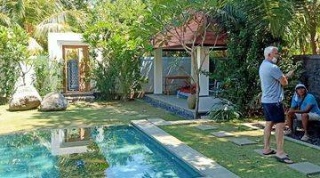 Gambar 2 Bali villas close to the beach