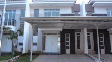 Gambar 1 UNIT BAGUS!! Rumah Cluster Amerika Latin 8x18 di Green Lake City