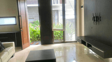 Gambar 5 Siap Huni! Rumah Cantik Minimalis Di Townhouse Kemang Jakarta Selatan