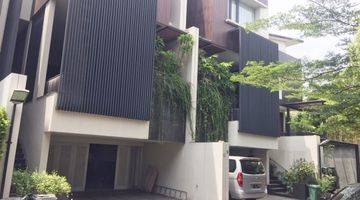 Gambar 2 Brand New Town House at Cilandak nice and modern house