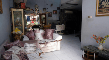 Gambar 4 Rumah di Komplek Billymoon Pondok Kelapa W