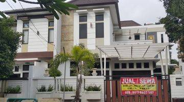 Gambar 1 Rumah Minimalis