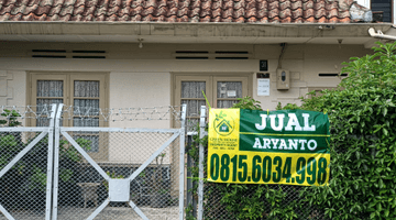 Gambar 1 Rumah Tinggal bangunan terawat, siap huni letak pusat kota.