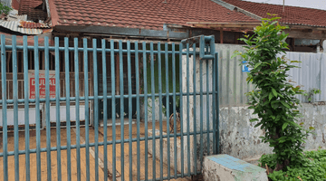 Gambar 1 rumah lama dekat fasum asri