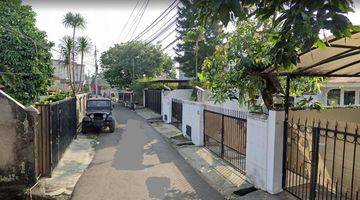 Gambar 4 Rumah tua jalan muka 2 mobil gandaria selatan, cilandak